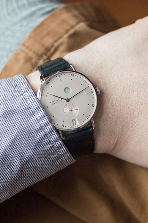 Nomos Glashutte Metro Datum Gangreserve