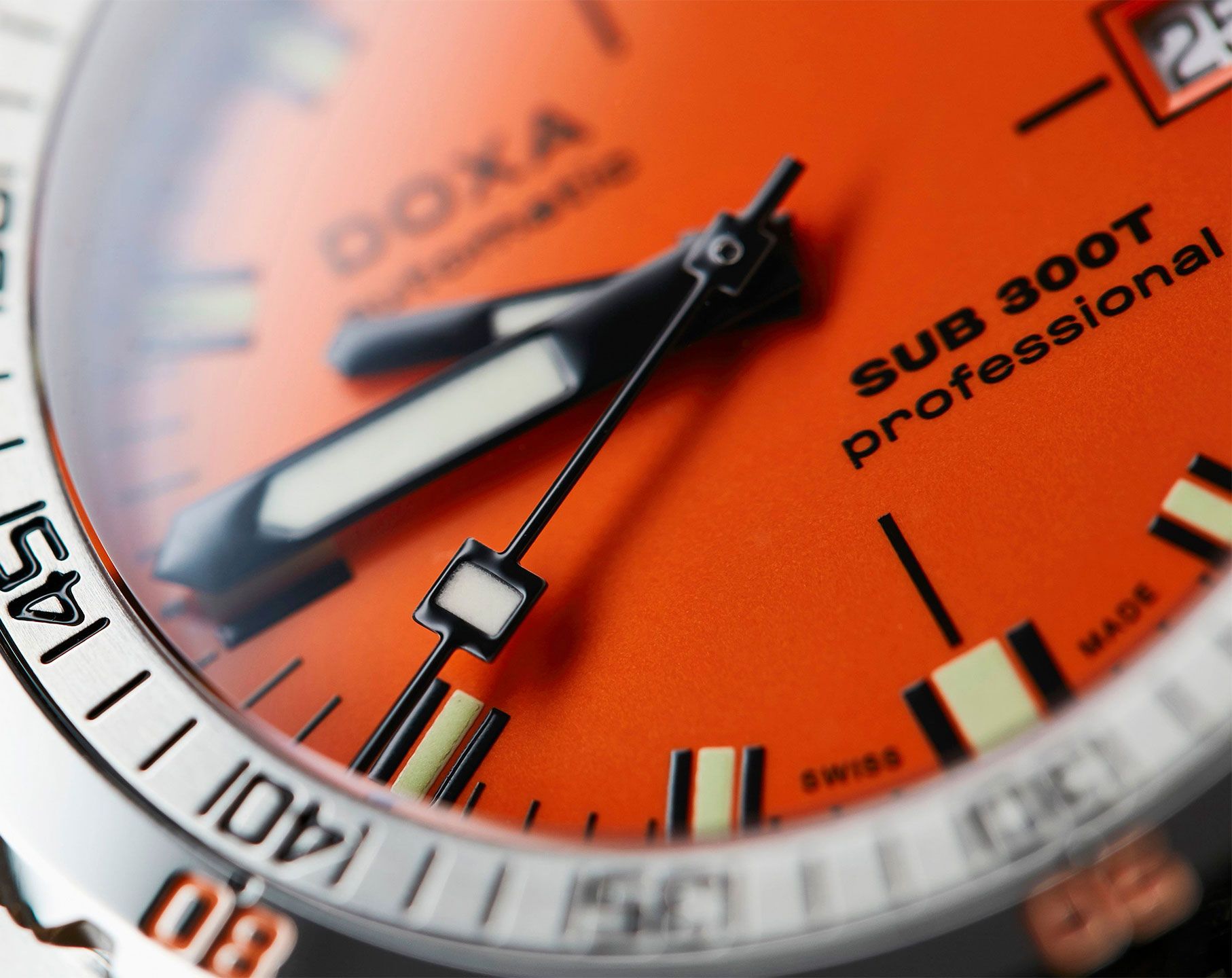 Doxa SUB 300T Professional Orange Dial 42.5 mm Automatic Watch For Men - 4