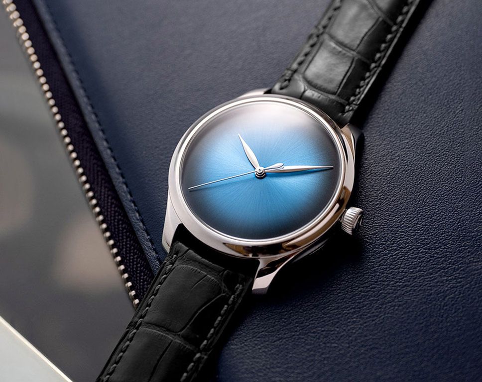 H. Moser & Cie. Endeavour Centre Seconds Blue Dial 40 mm Automatic Watch For Men - 4