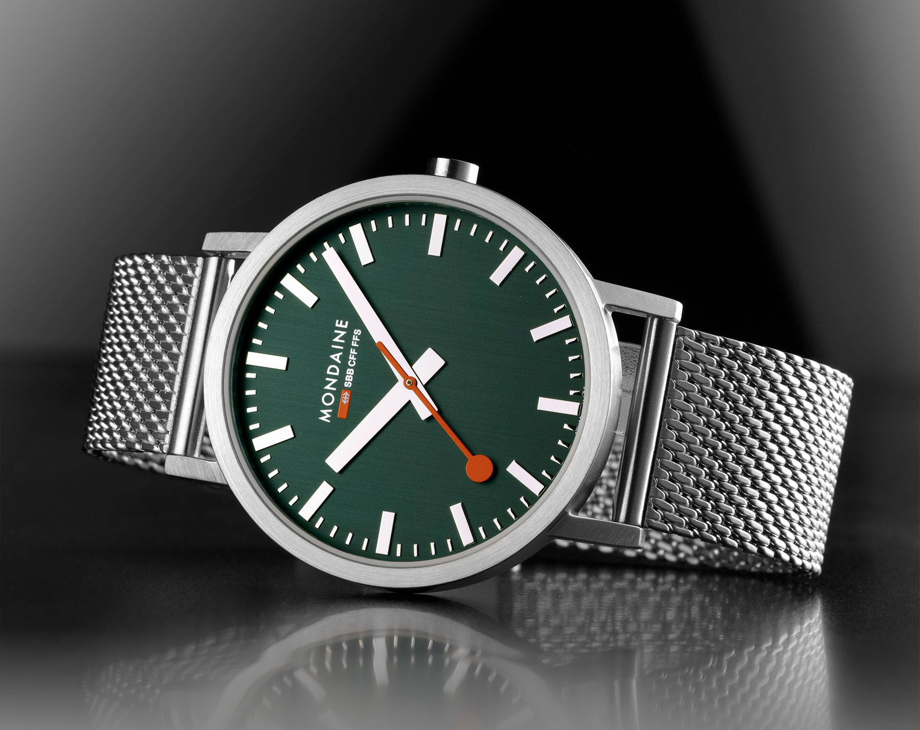 Mondaine Classic  Green Dial 40 mm Quartz Watch For Unisex - 5