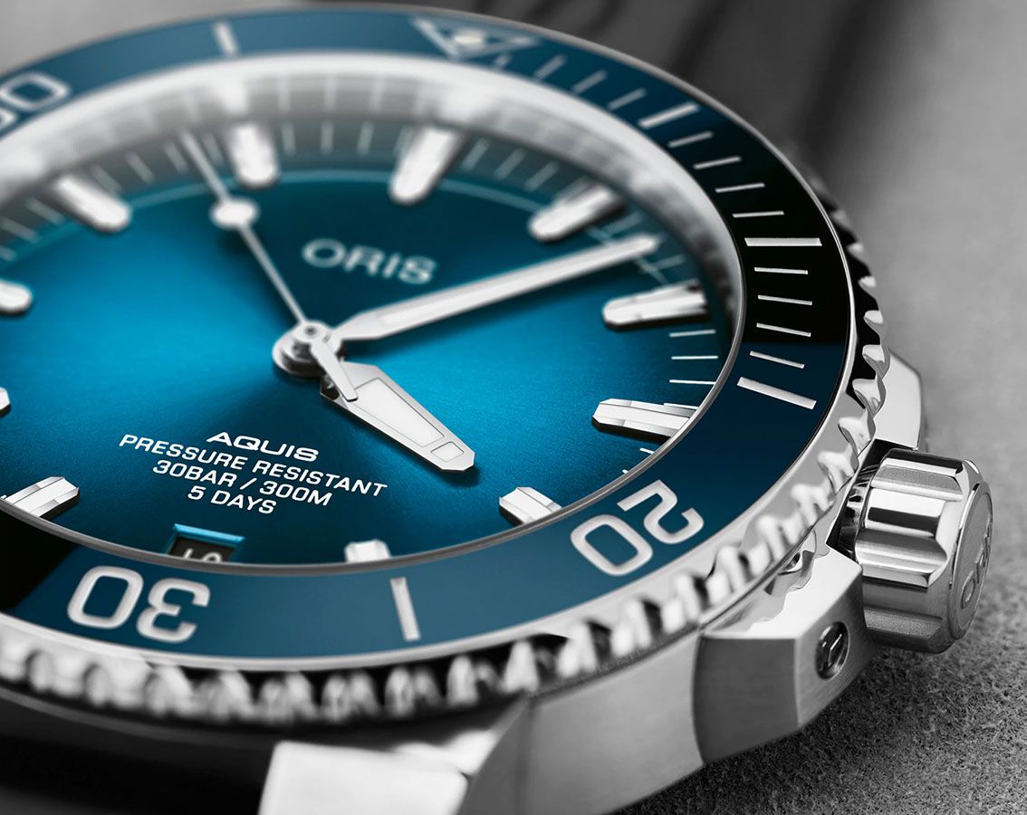 Oris Aquis Aquis Date Calibre 400 Blue Dial 43.50 mm Automatic Watch For Men - 4