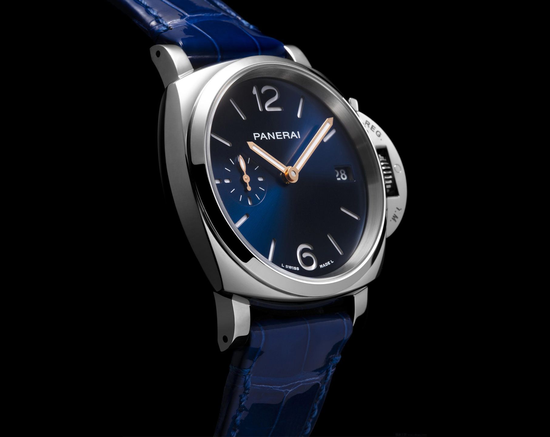 Panerai Luminor Due  Blue Dial 38 mm Automatic Watch For Women - 4