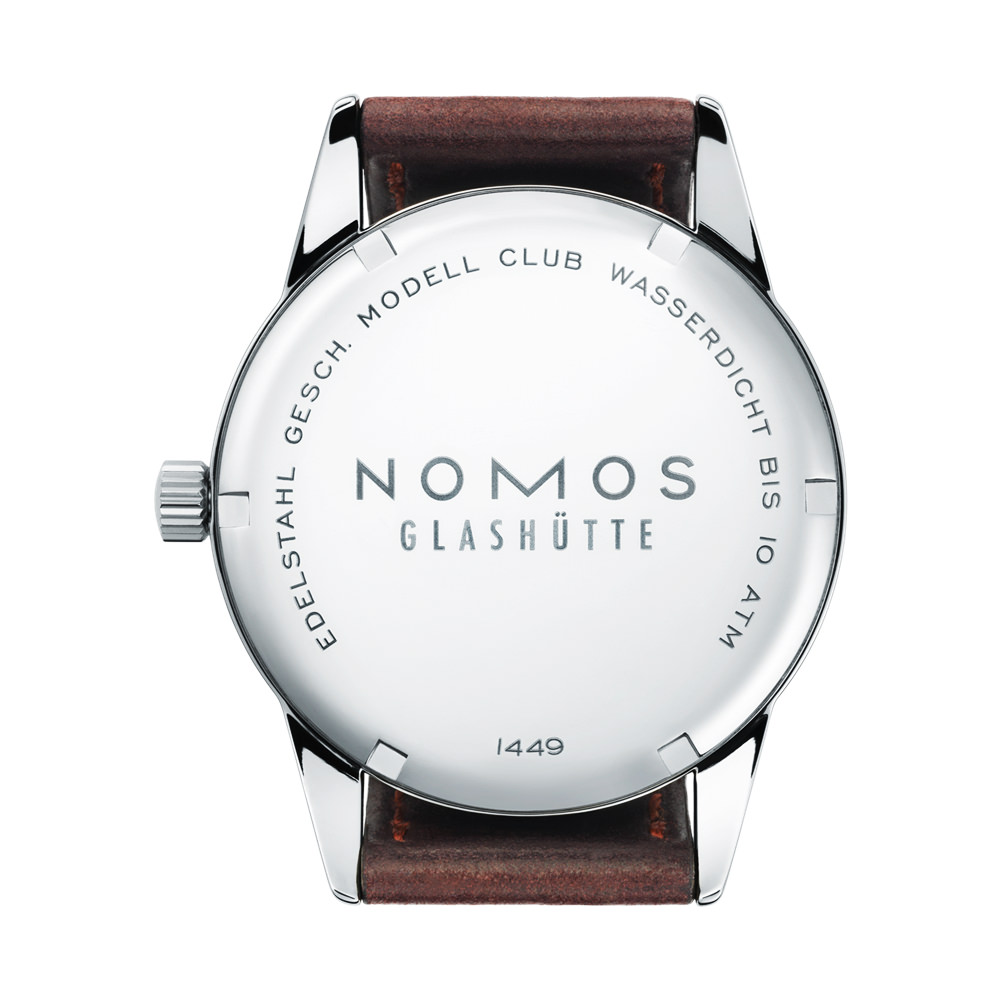 Review: NOMOS Glashütte Club Datum Post-8