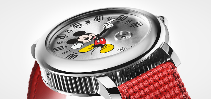 A Touch of Magic: The Gérald Genta Arena Retrograde Mickey Mouse