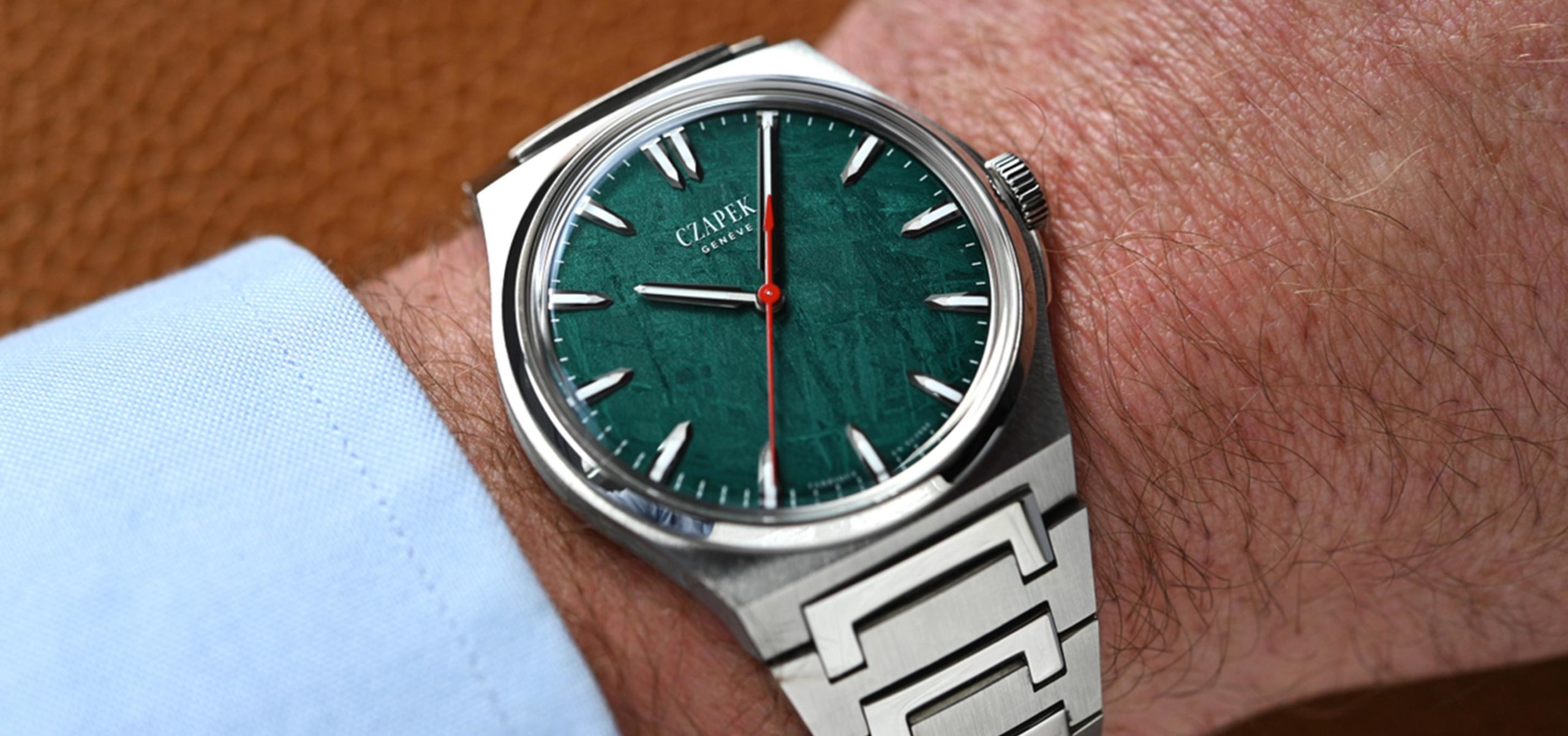 A Green Cosmos: The New Czapek Antarctique Green Meteor